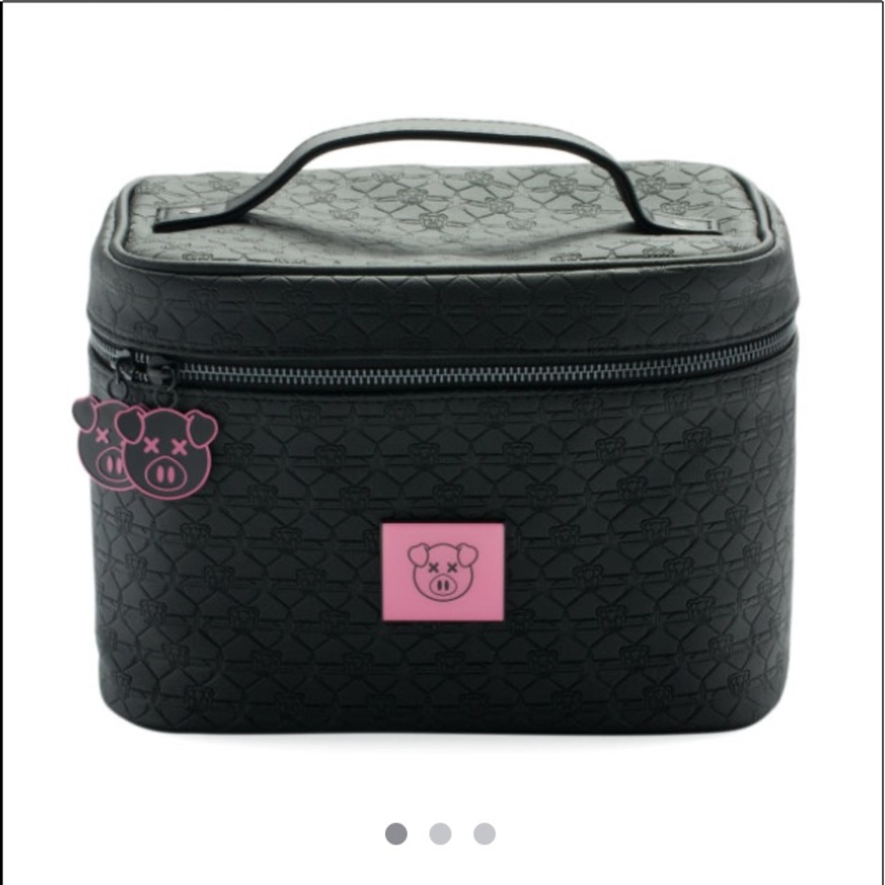 Shane Dawson Imprint Travel Bag